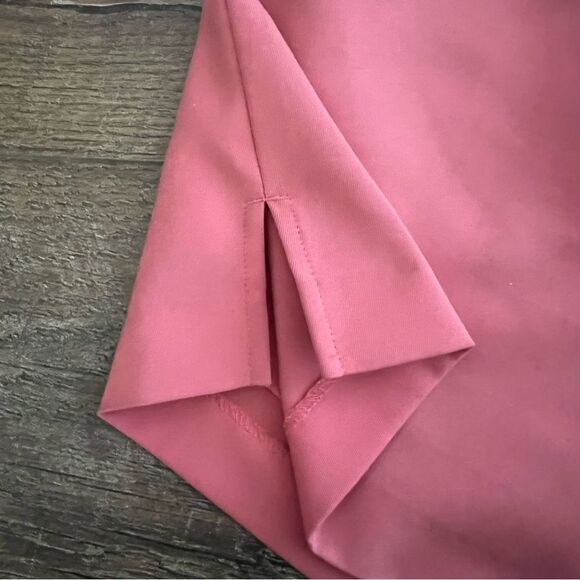 EP Pro Golf Skort Salmon Pink Size 4
pocket, Side Zipper, side slit. - Picture 4 of 15